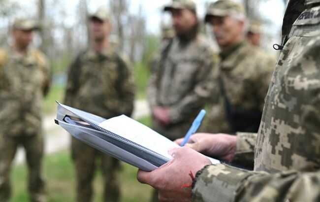 На блокпості у Ковелі працівники ТЦК забрали декількох хлопців: Люди влаштували протести