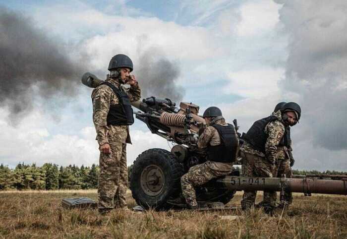 Росіяни майже оточили Селидове: для логістики залишився всього один шлях, - військовий