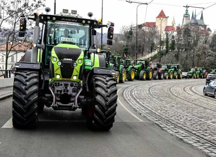 У Молдові фермери погрожують заблокувати кордон з Україною